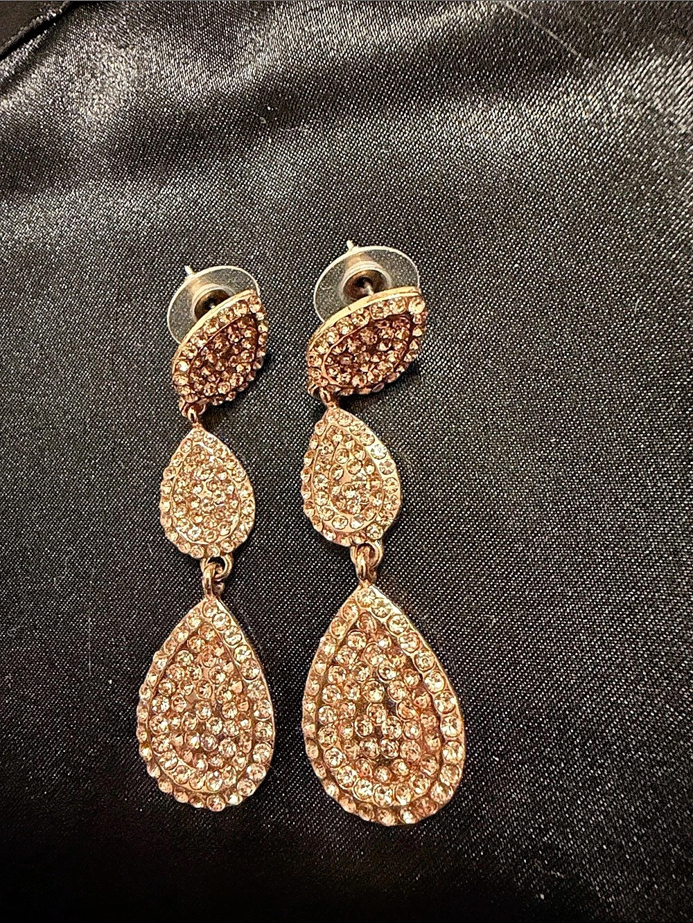 Gold Tone Crystal Drop Earrings Like New